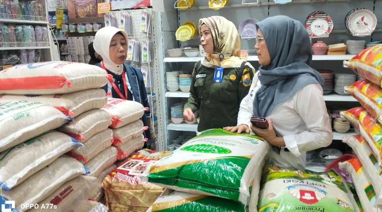6 Merk Beras Premium Dilarang Sementara Dijual di Jambi : Satgas Pangan : Sampai Keluar Hasil Laboratorium