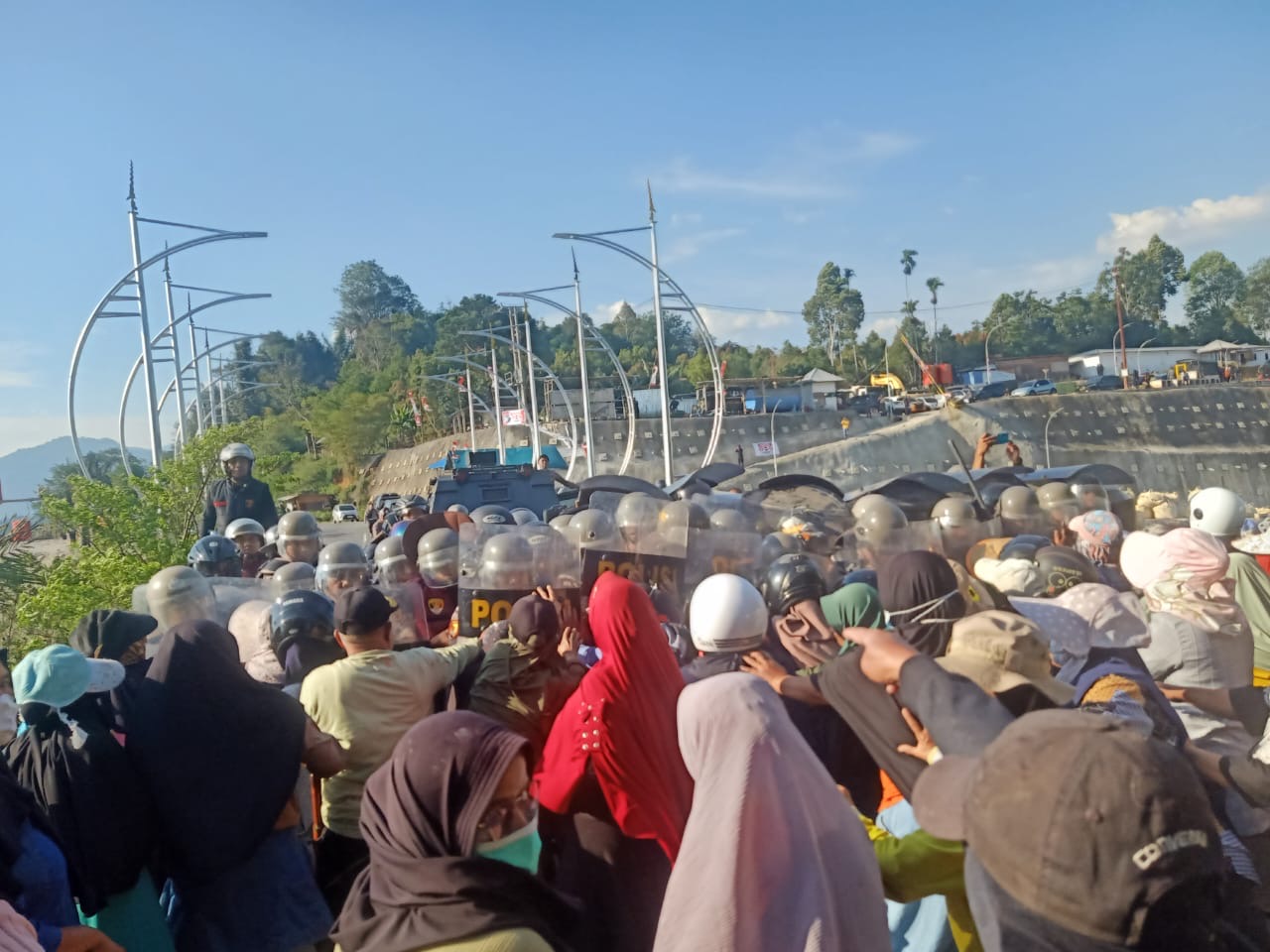 7 Warga Diamankan Unjuk Rasa di PLTA Batang Merangin Itu 