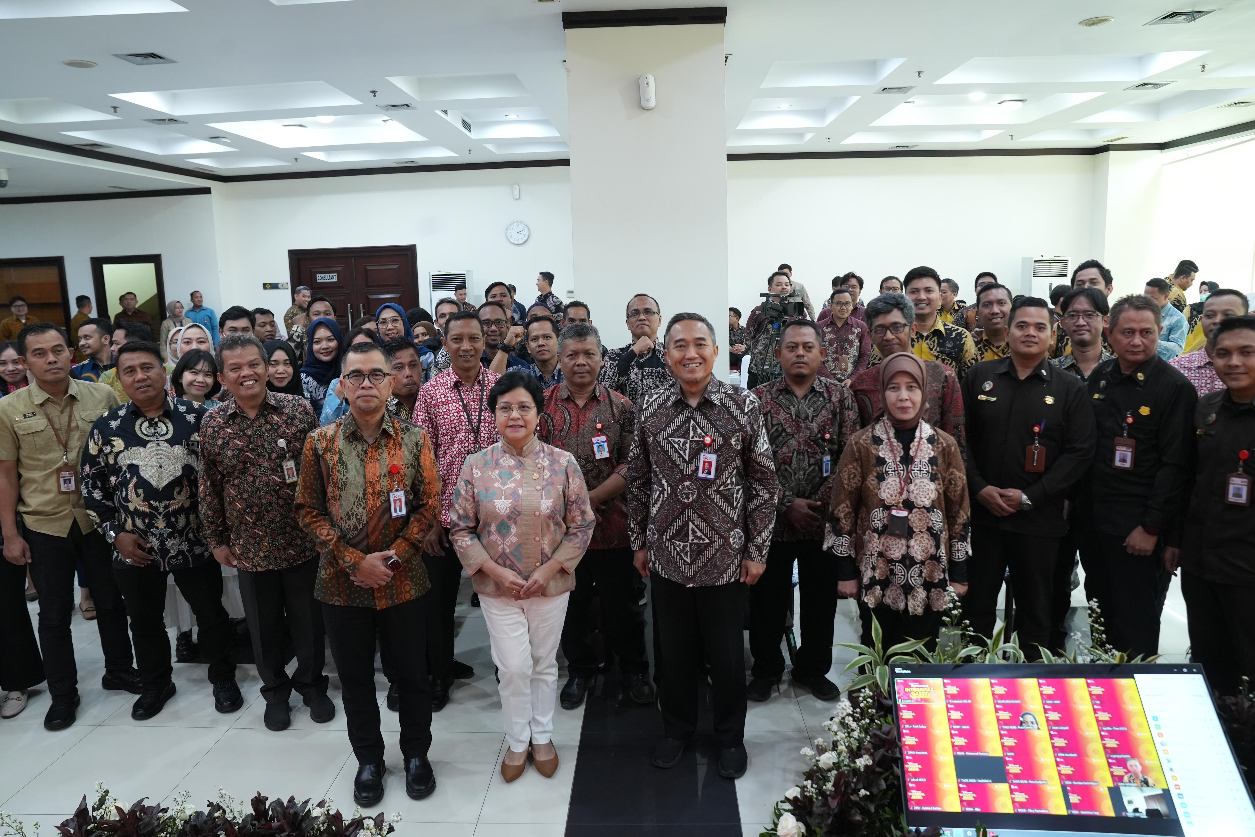 OJK Dorong Penegakan Integritas Kepada Pegawai Perusahaan Mitra OJK