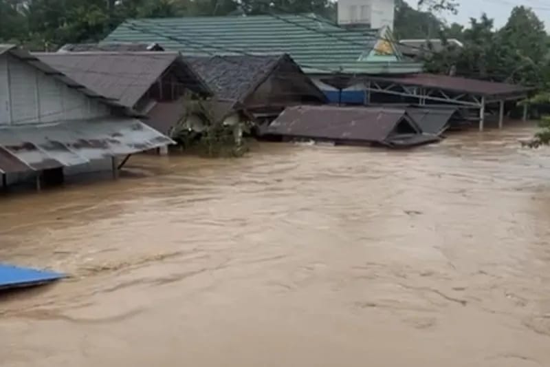 Banjir Bandang Melanda Dua Kecamatan di Balangan Kalsel