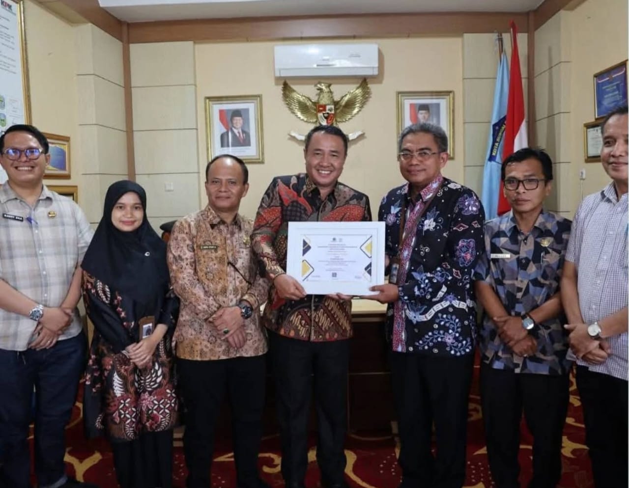 Penyaluran Dana Desa Tercepat, Pemkot Sungai Penuh Terima Penghargaan