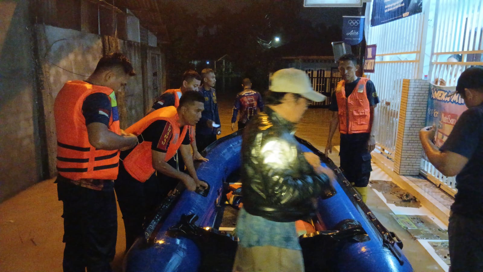 Hujan Deras Rendam Kota Jambi, Wali Kota Maulana Perintahkan Semua Perangkat Daerah Siaga