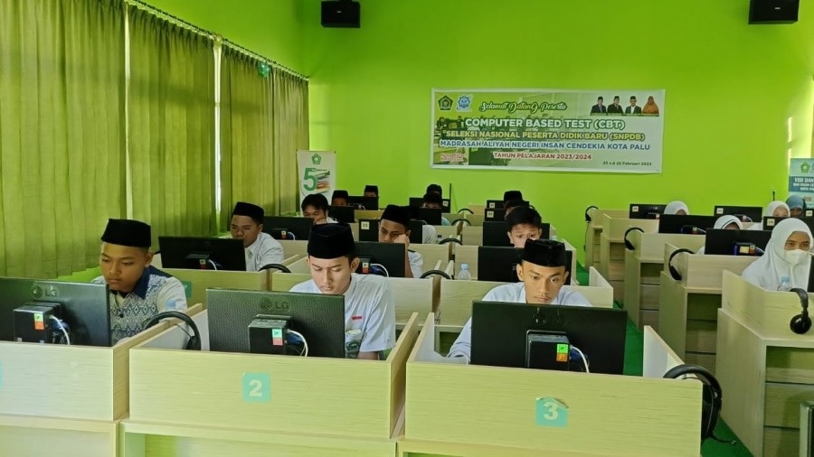 29.327 Peserta Ikuti Seleksi Masuk Madrasah Aliyah Unggulan 2023, Ini 3 Besar Pendaftar Tertingggi di MAN IC