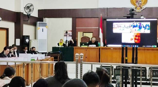Dijerat Dugaan Dua Kasus Sekaligus, Mantan Gubernur Sumsel Alex Noerdin Dituntut Penjara 20 Tahun