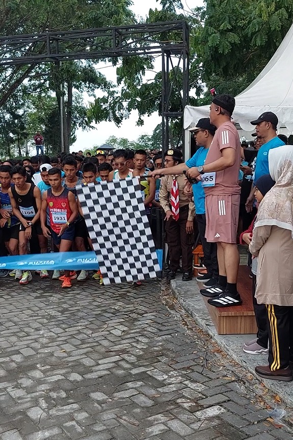 Perdana Dilaksanakan UIN STS Jambi, Sutha Fun Run 5K Diikuti Ribuan Peserta