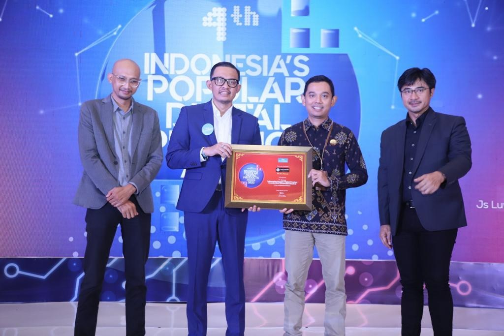 Jasa Raharja Raih Penghargaan Indonesia’s Popular Digital Product 2023 dari The Iconomics     