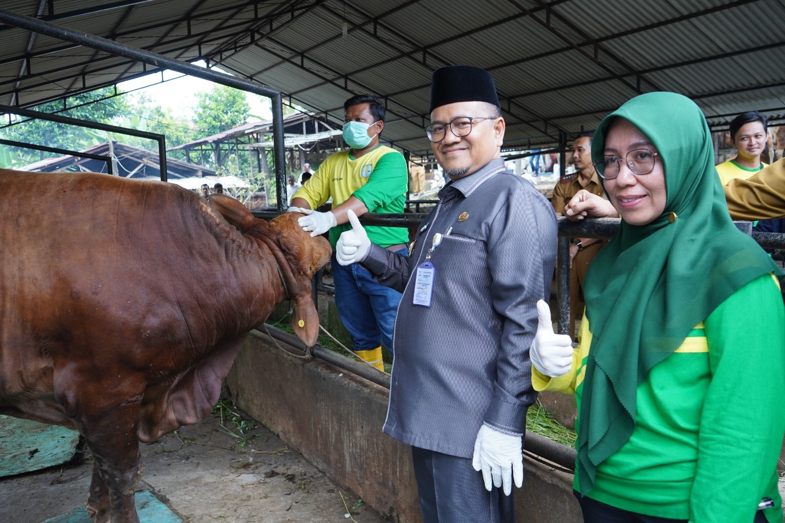 Pastikan Kelaikan Hewan Kurban, Wawako Maulana Lepas 40 Petugas Kesehatan Hewan Kota Jambi