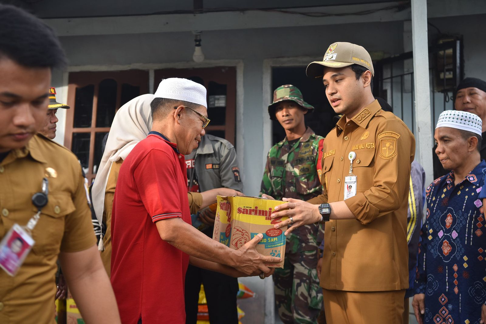 Wawako Diza Kunjungi Warga Terdampak Banjir dan Salurkan Bantuan Untuk Dapur Umum 