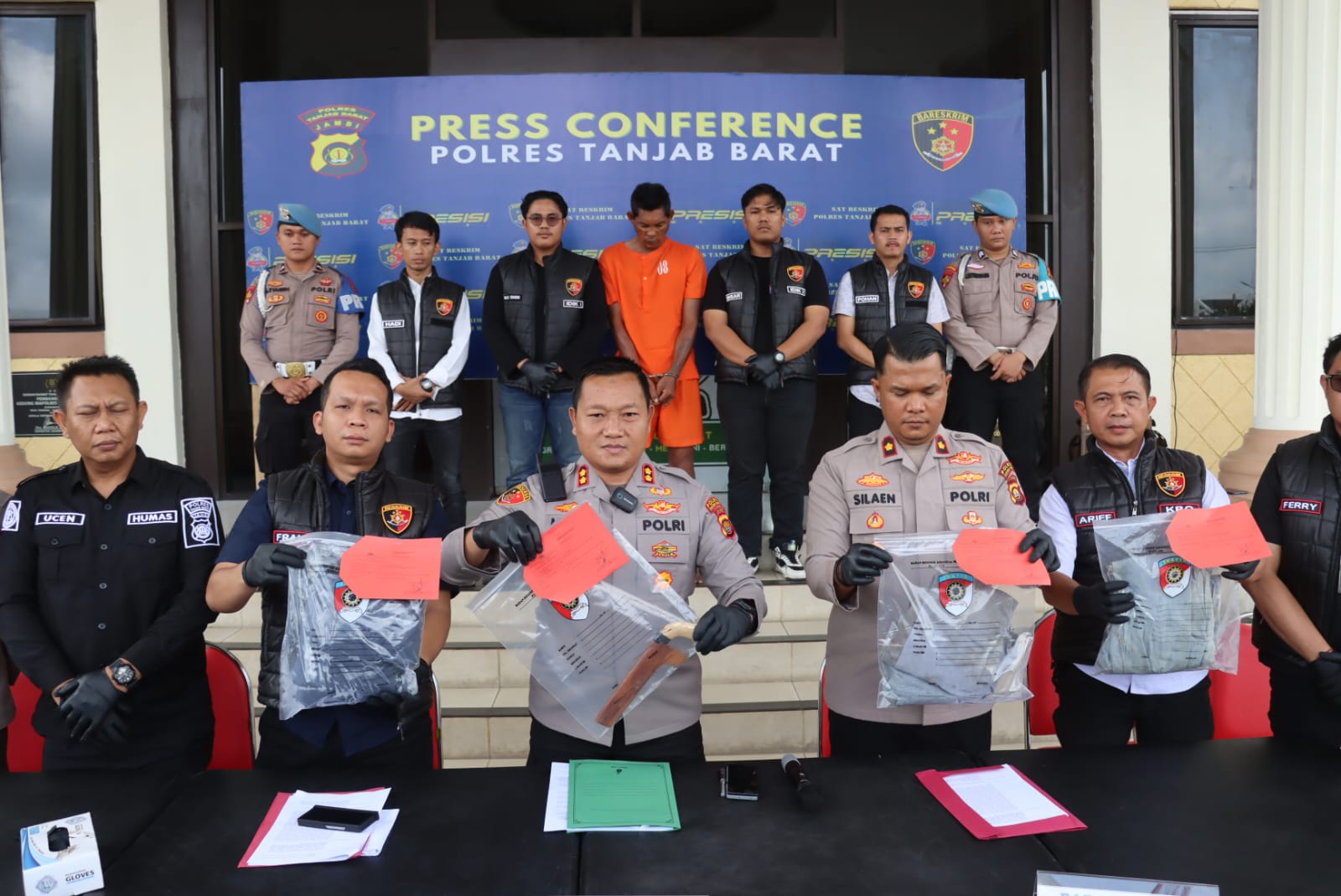 Polres Tanjab Barat Ungkap Motif Pembunuhan di Kampung Nelayan