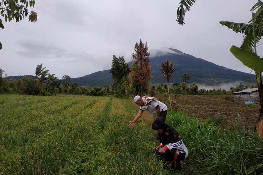 Siagakan 500 Personel Satgas Bencana Erupsi Gunung Kerinci, 15 Ribu Masker Turut Dibagikan