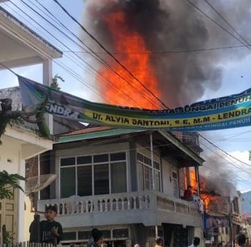 Kebakaran di Sungai Penuh, Satu Rumah Ludes