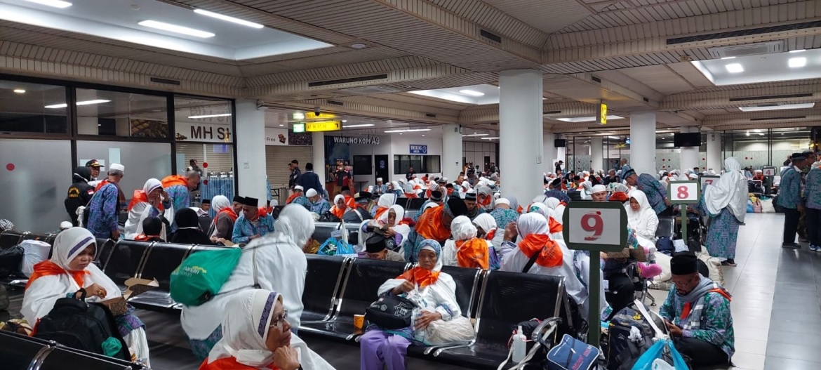 1 Jemaah Dirujuk ke RSBP, Kloter 4 Embarkasi Antara Asal Provinsi Riau Kembali ke Tanah Air