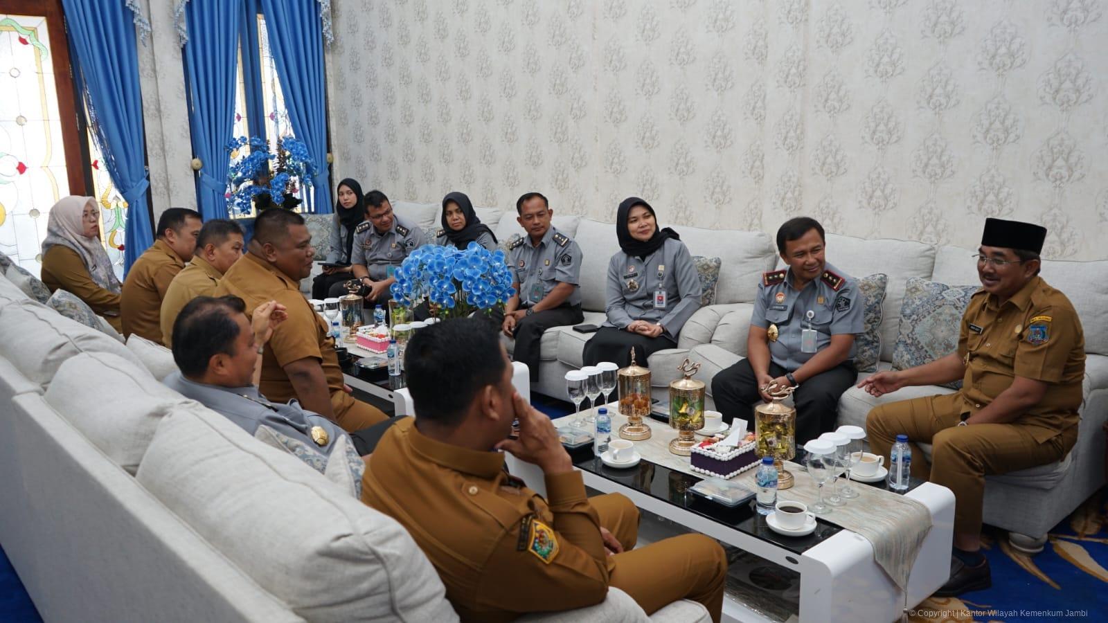 Kanwil Kemenkum Jambi Jalin Koordinasi Dengan Pemda Tanjab Barat Terkait Posbakum