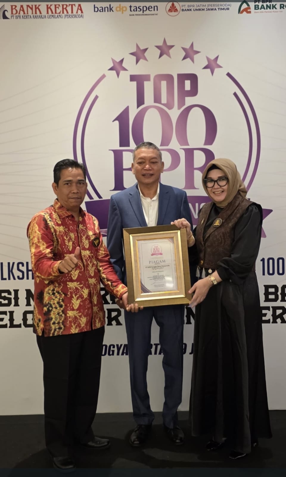 PT. BPR Tanggo Rajo Perseroda Terus Berprestasi