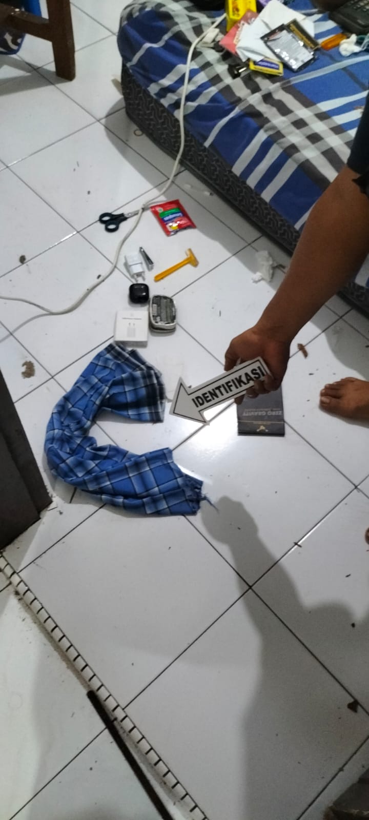 PNS di Jambi Ditemukan Tewas Gantung Diri, Surat Wasiat Ditemukan di Kamar