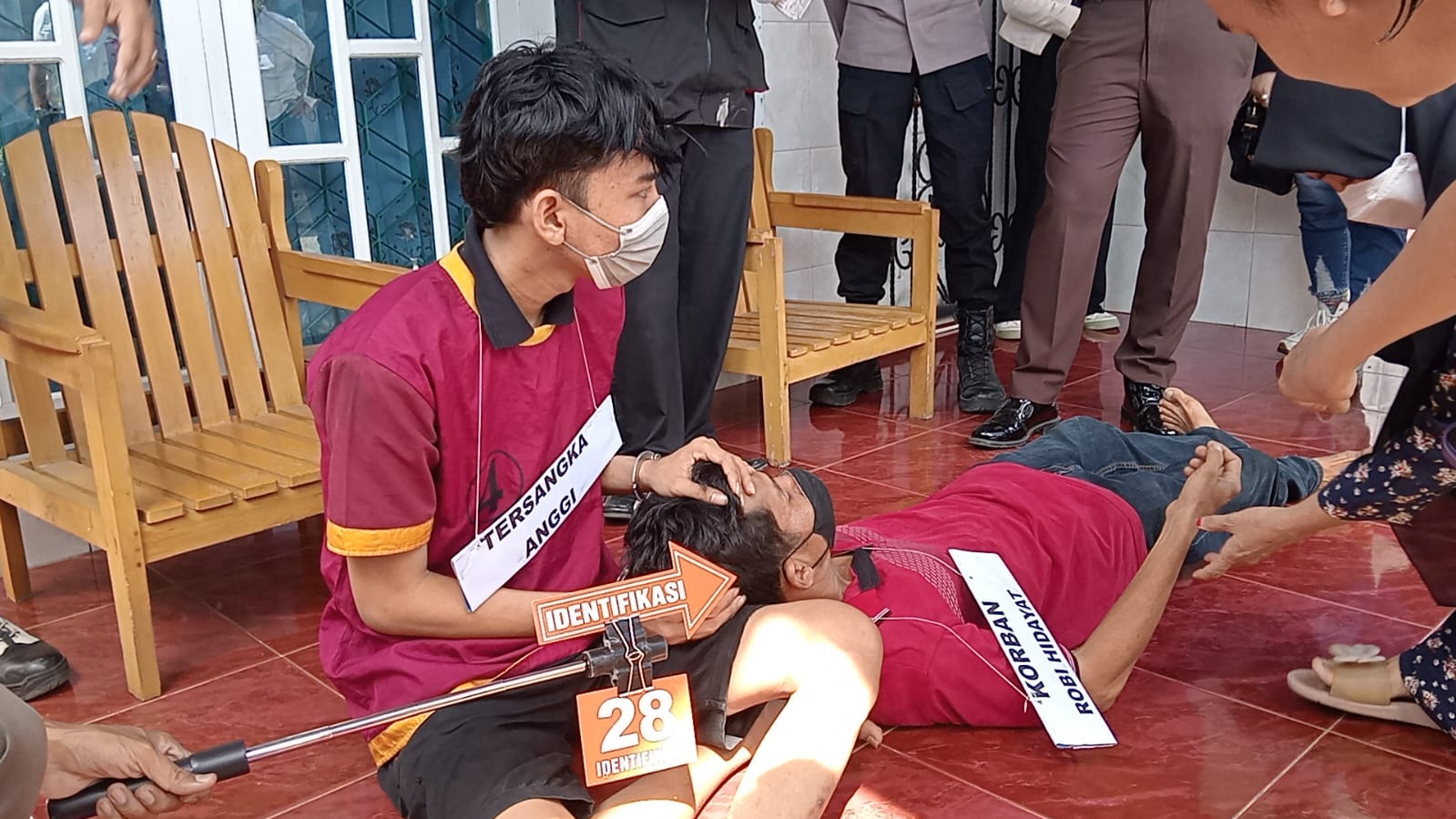 Polisi Gelar Rekonstruksi Kasus Pembunuhan Berencana dengan Sianida, Peragakan 29 Adegan 