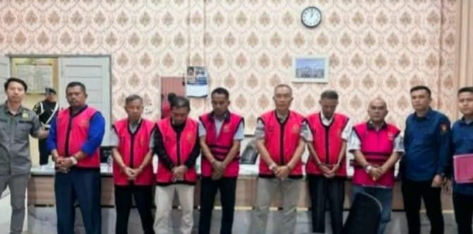 10 Tersangka Kasus PJU Kerinci Dilimpahkan ke Pengadilan Tipikor 