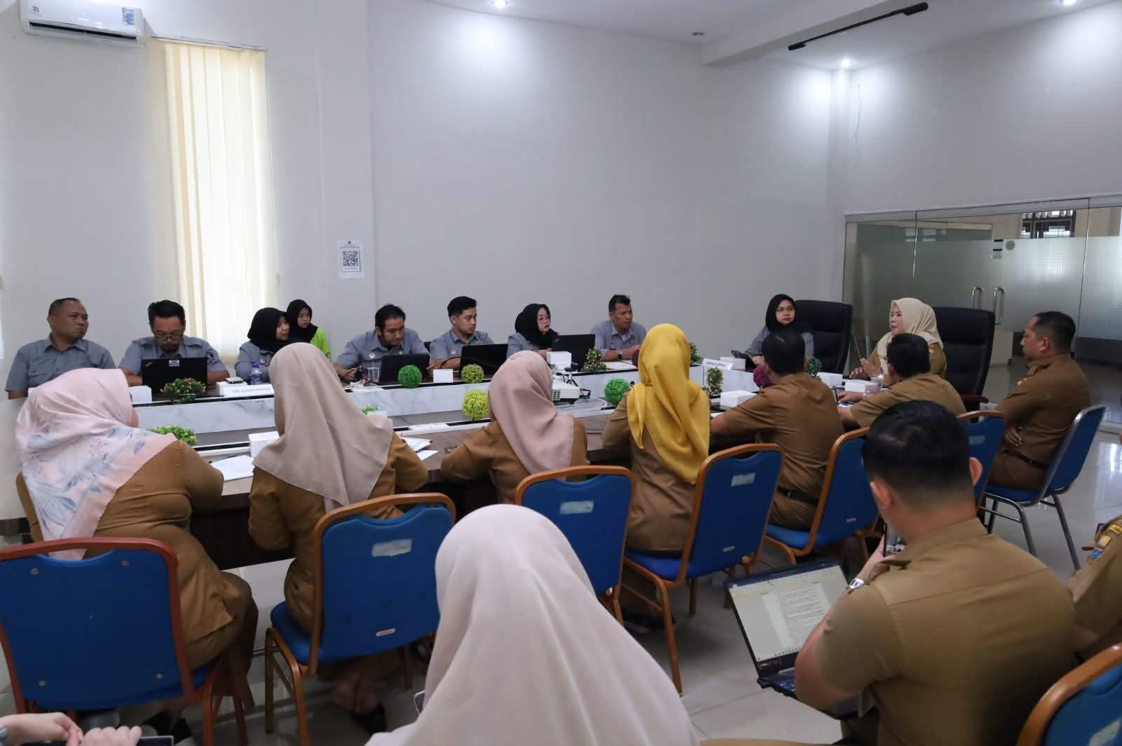 Telaah Pemberian dan Pertanggungjawaban Bantuan Keuangan, Kanwil Kemenkum Jambi Harmonisasikan Ranpergub Jambi
