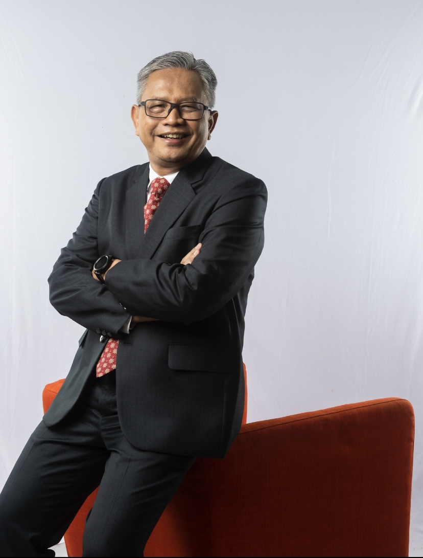 Jabat Direktur Utama Bank Jambi, Khairul Suhairi Masuk Daftar Top 100 CEO 2025