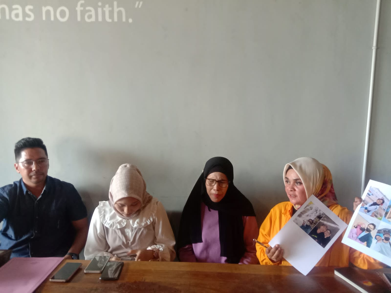 Kasus Pernikahan Sesama Jenis, Keluarga Ahnaf Arrafif Alias Erayani Bantah NA Pernah Disekap di Lahat