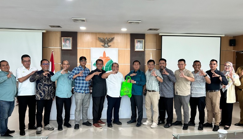 Bahas Penguatan Kebun Rakyat, PTPN IV Regional 4 dan Komisi I DPRD Jambi Kolaborasi