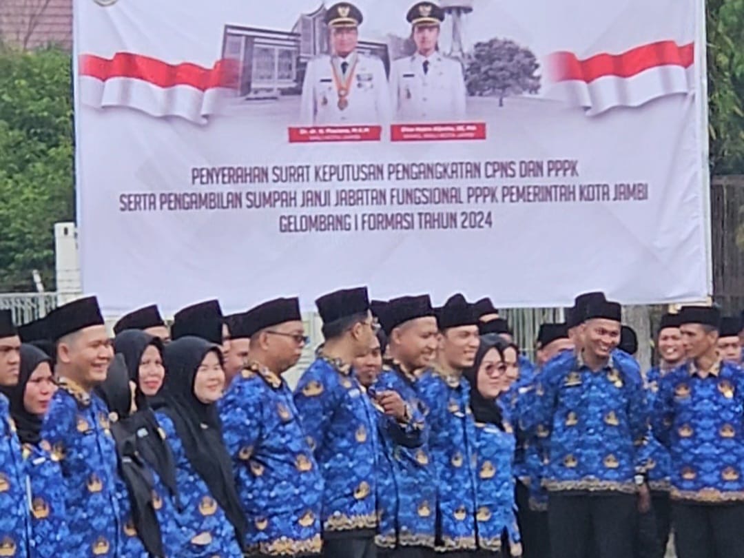 1.953 ASN Baru Kota Jambi Terima SK, 1 Mengundurkan Diri dan 8 Absen karena Sakit