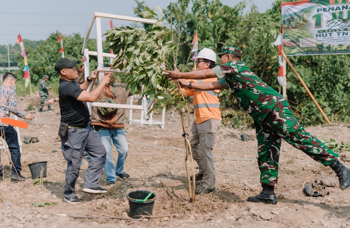 Kawasan RTH PT SAS Jadi Lokasi Gerakan Penanaman 1 Juta Pohon HUT TNI ke-81
