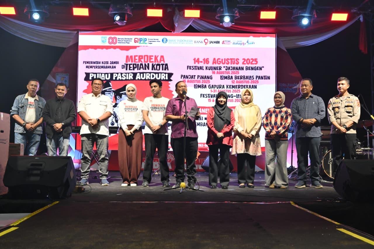 Pemkot Jambi Gelar Merdeka Di Tepian Kota, Hadirkan Beragam Lomba Hiburan dan Gerakkan Ekonomi Lokal