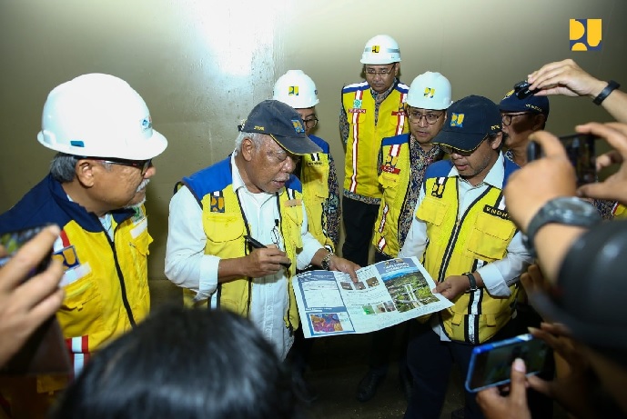 Dikabarkan Retak Akibat Gempa Sumedang, Ini Penjelasan Menteri Basuki Soal Terowongan Cisumdawu