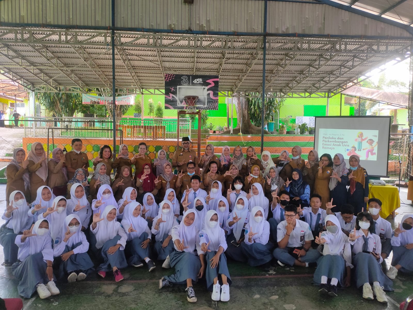 Peningkatan Pembinaan UKS di SMAN 5 Kota Jambi 