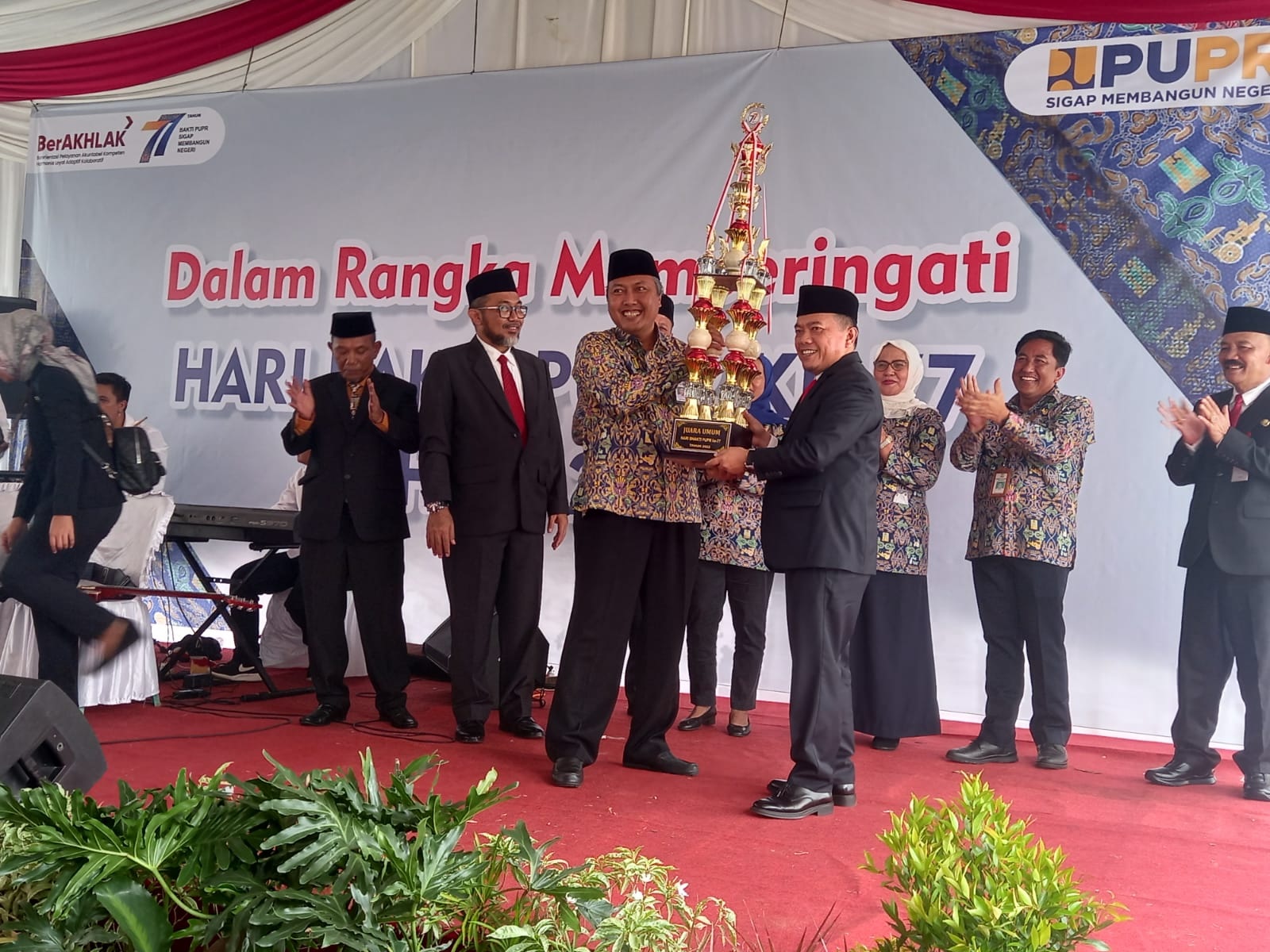 BWSS VI Juara Umum Hari Bakti PUPR ke-77