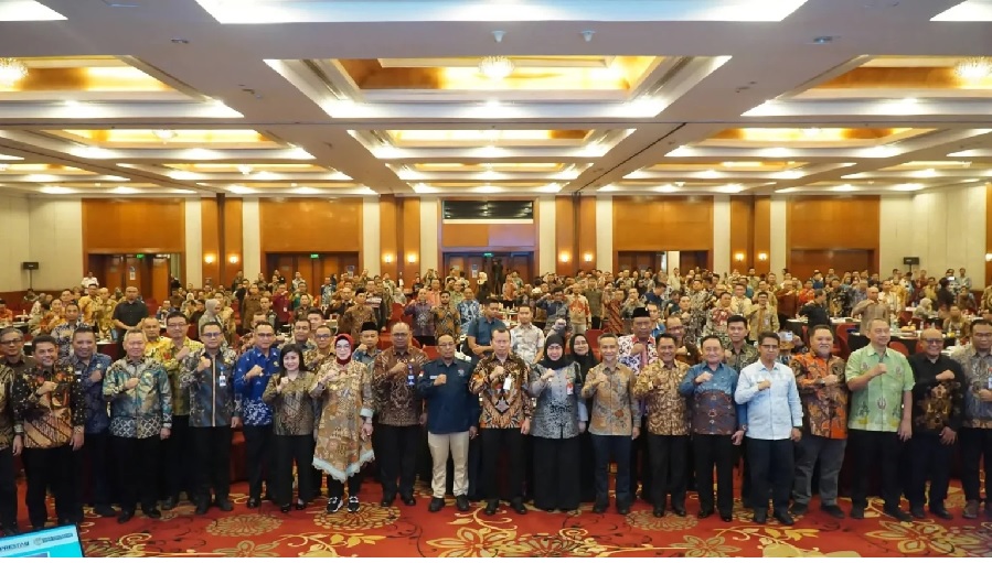 Bupati Hurmin Hadiri Rakornas SDM Transportasi