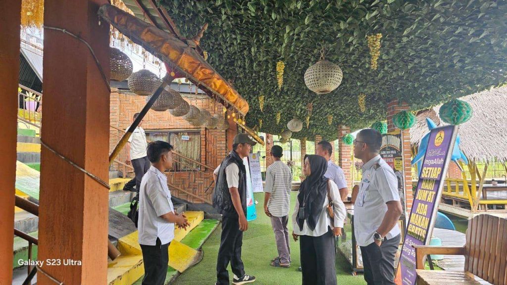 Dua Tempat Usaha UMKM di Sarolangun Lakukan Pengembangan Usaha Tanpa Izin