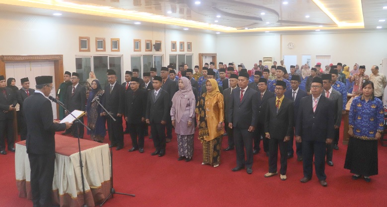 Kakanwil Kemenag Jambi Lantik 27 Pejabat Manajerial dan 11 Pejabat Fungsional, Ini Nama-Namanya 