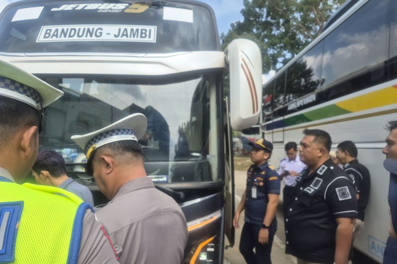 BPTD Gelar Inspeksi Keselamatan Puluhan Bus di Terminal Jambi