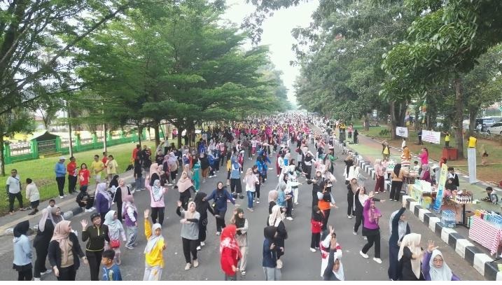 Bupati M. Syukur: CFD Semakin Ramai dan Disambut Masyarakat