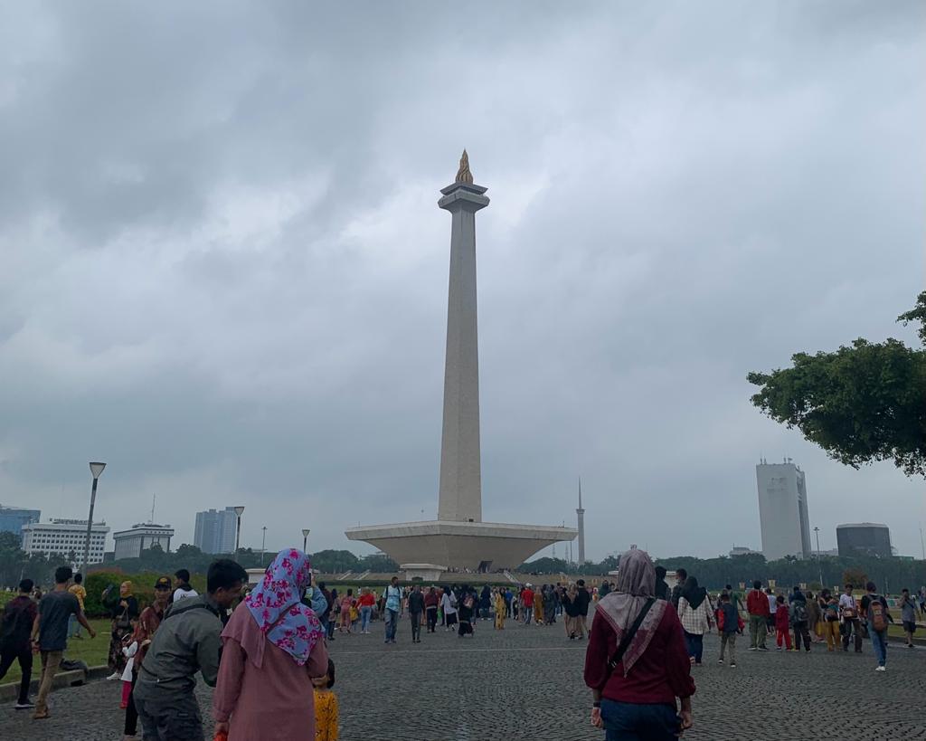 Kualitas Udara Buruk di Jakarta Bikin Jokowi Ikut Puyeng, Panggil Pj Gubernur DKI ke Istana 
