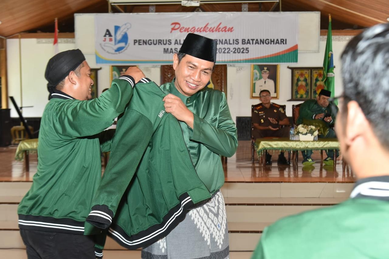 Kukuhkan Pengurus AJB, Fadhil Arief : AJB Mempunyai Ciri Khas Kedaerahaan 