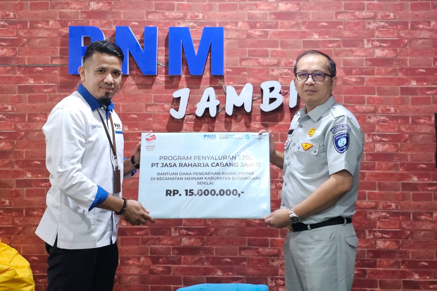 Fokus Bangun Dunia Pendidikan Bersama PNM, Jasa Raharja Jambi Bantu Pembangunan Ruang Pintar di Mersam