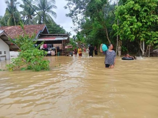 Banjir di Tebo Semakin Parah, 16 Sekolah Terendam