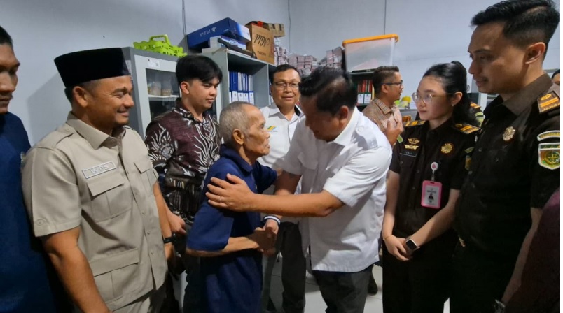 Sepakat Berdamai, PTPN Setujui Restorative Justice Kakek Mujiran