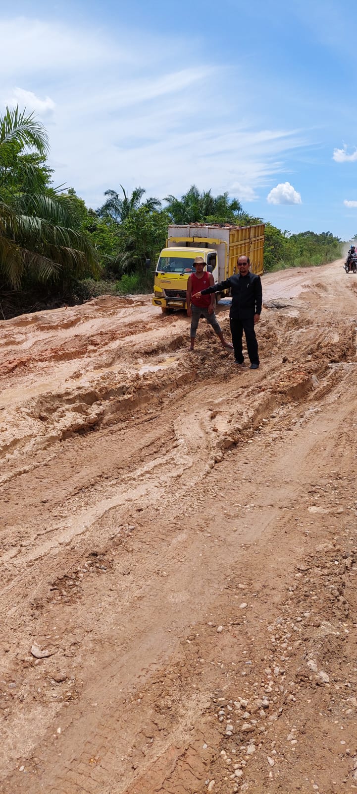 Dewan Usulkan Penambahan Box Culvert, Jalan Nyogan- Bahar Kerap Banjir