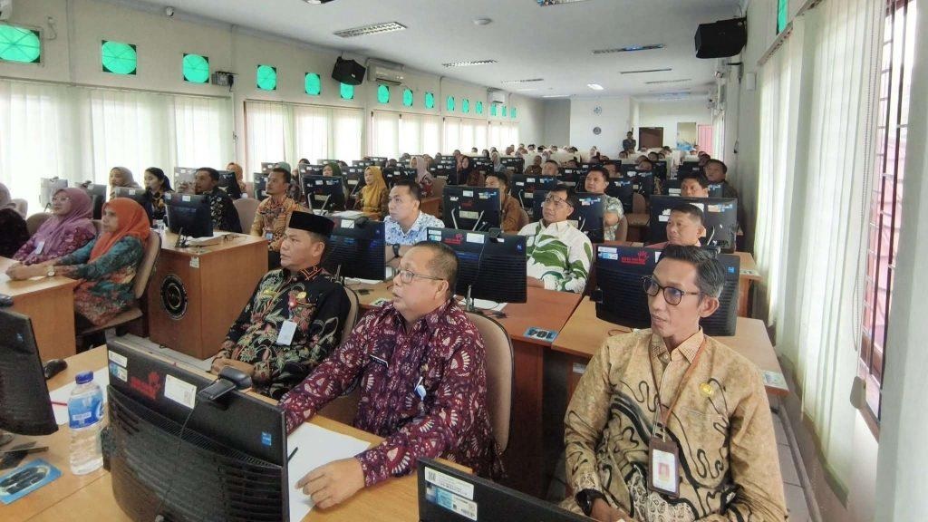 392 Pejabat Sarolangun Ikuti Uji kompetisi Pro ASN