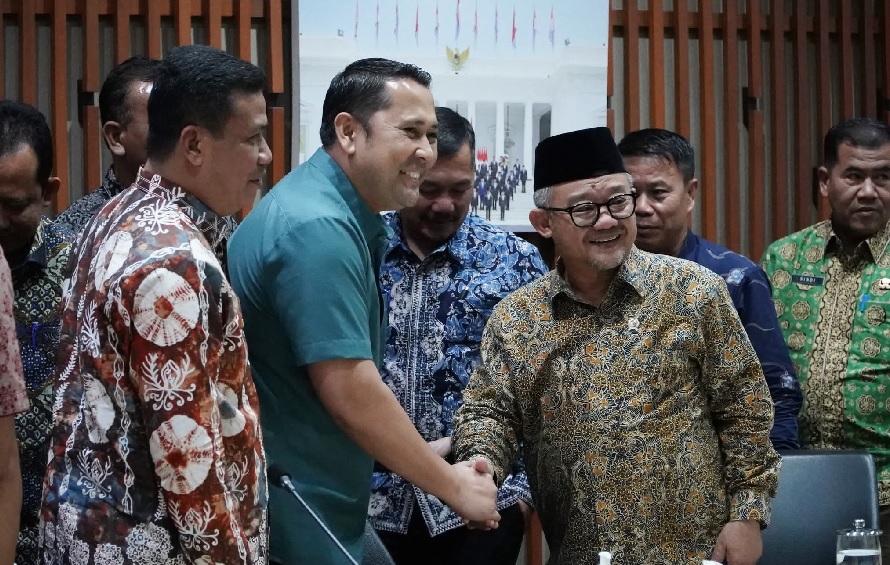 Bupati H M Syukur Temui Mendikdasmen RI di Jakarta