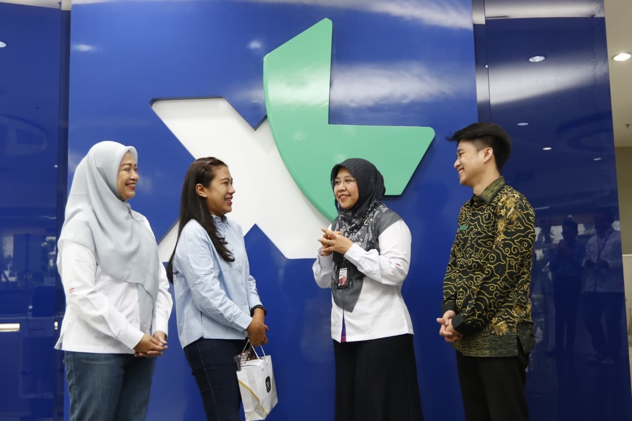 XLSMART Apresiasi Pelanggan dengan Ragam Program Khusus Berbasis Poin dan Kejutan Spesial