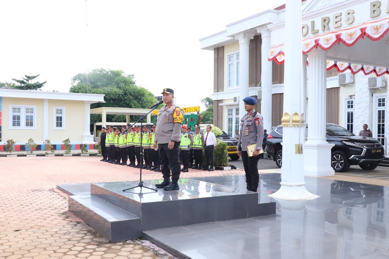 Wakapolda Jambi Cek Kesiapan Personel Pengamanan TPS Pilkada Serentak Tahun 2024