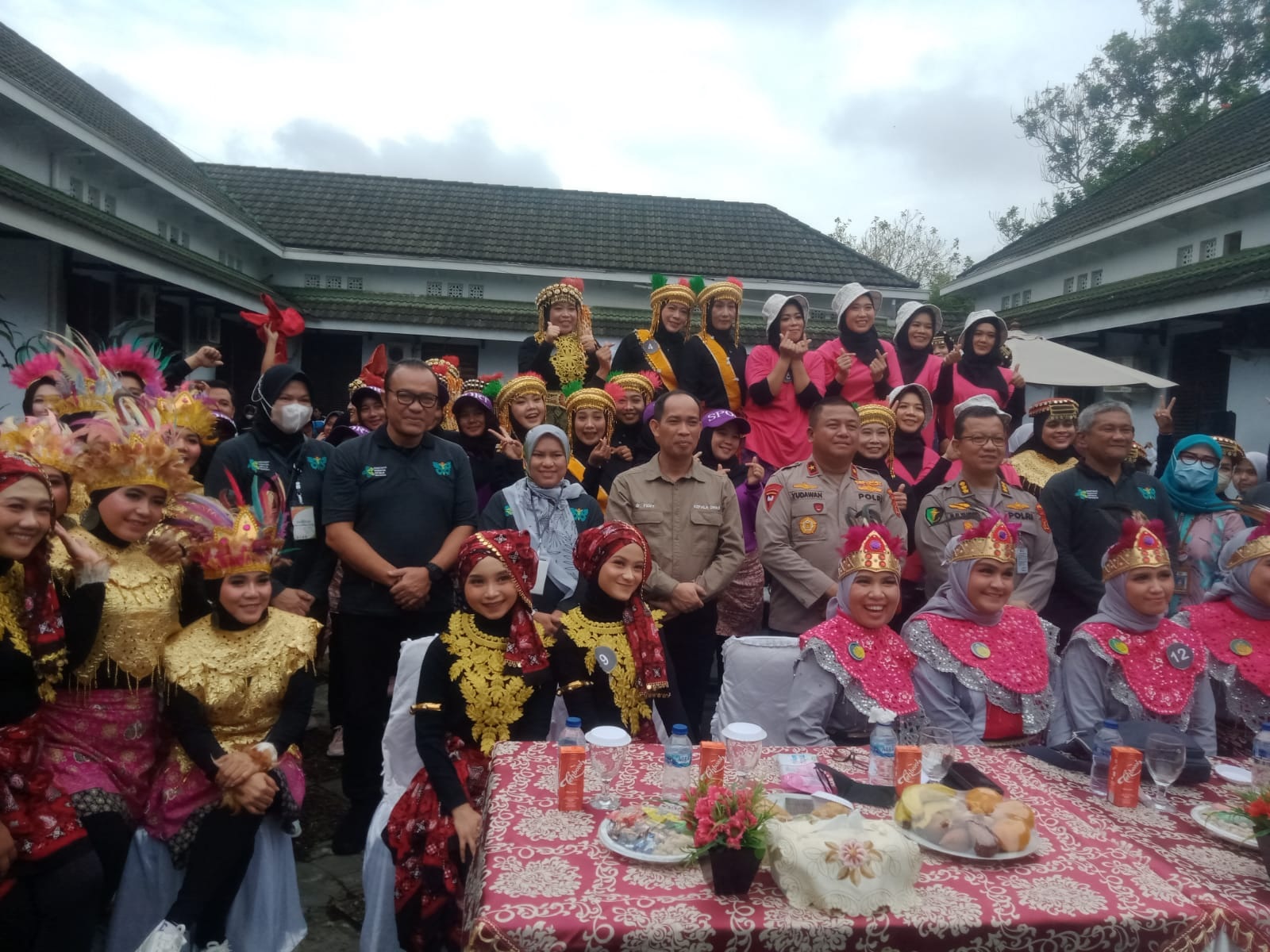 Hari Kesehatan Nasional ke-58, Wakapolda Jambi Buka Lomba Senam Rentak Kudo