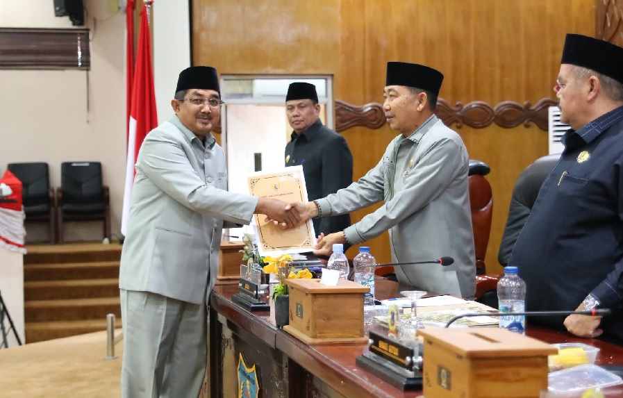 Pemkab dan DPRD Tanjab Barat Sepakati Perubahan APBD 2026 dalam Paripurna DPRD