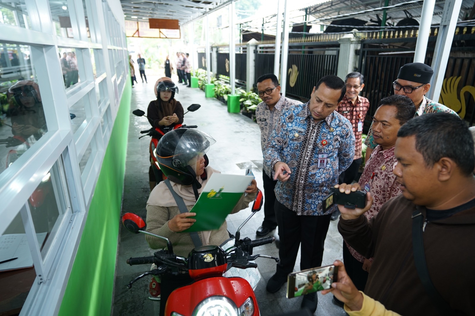 Pertama di Jambi, Kota Jambi Kini Miliki Lantatur (Drive Thru) Khusus Layanan Dukcapil