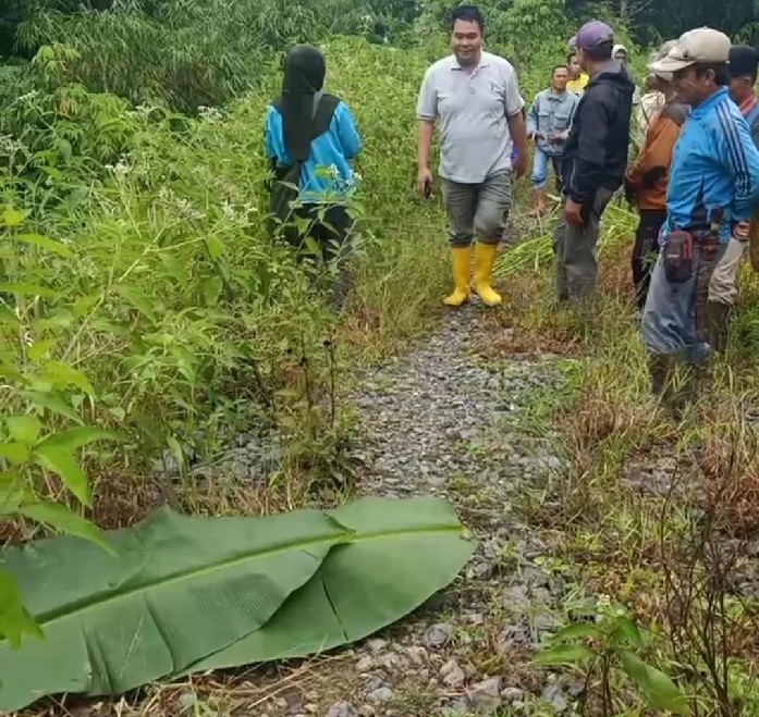 Geger Warga Temukan Mayat Pria Tanpa Identitas di Sungai Penuh